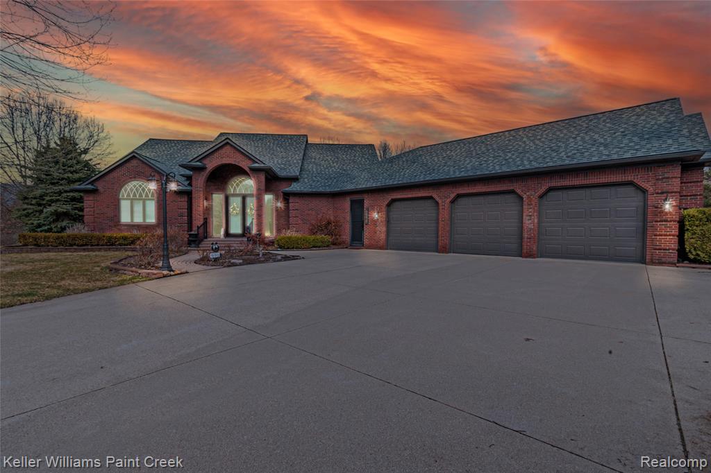 4998 Menominee Lane, Clarkston, MI 48348 — Photo 3