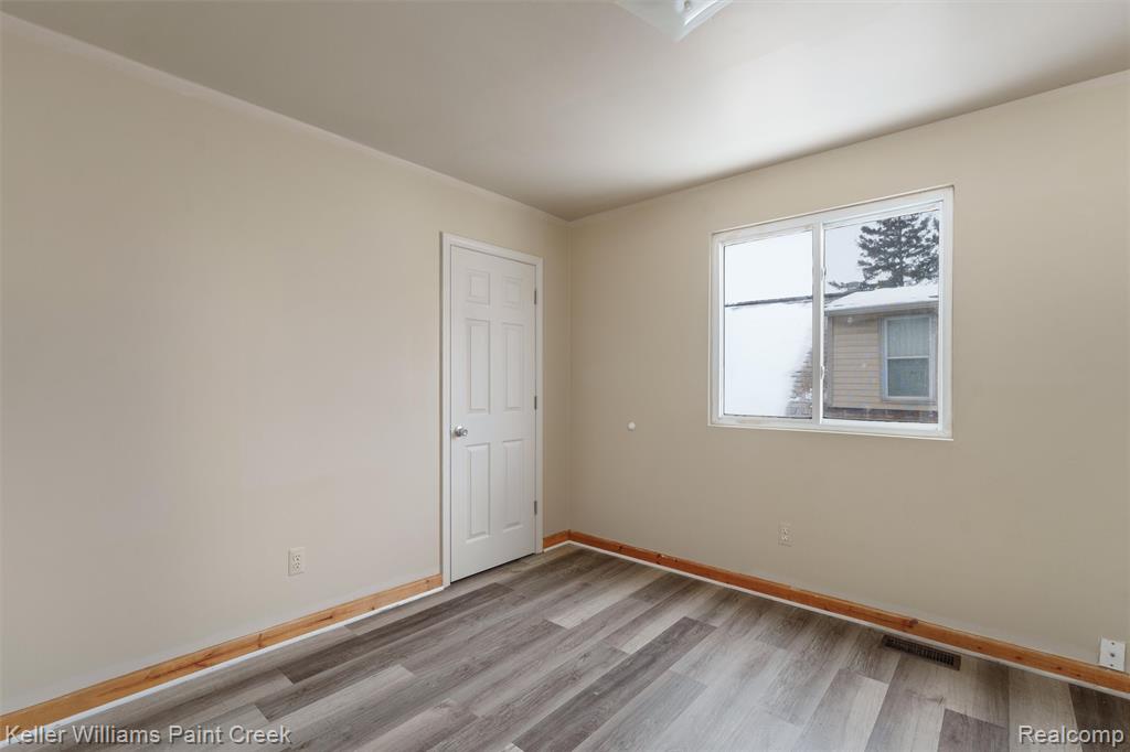 8523 Republic Avenue, Warren, MI 48089 — Photo 23