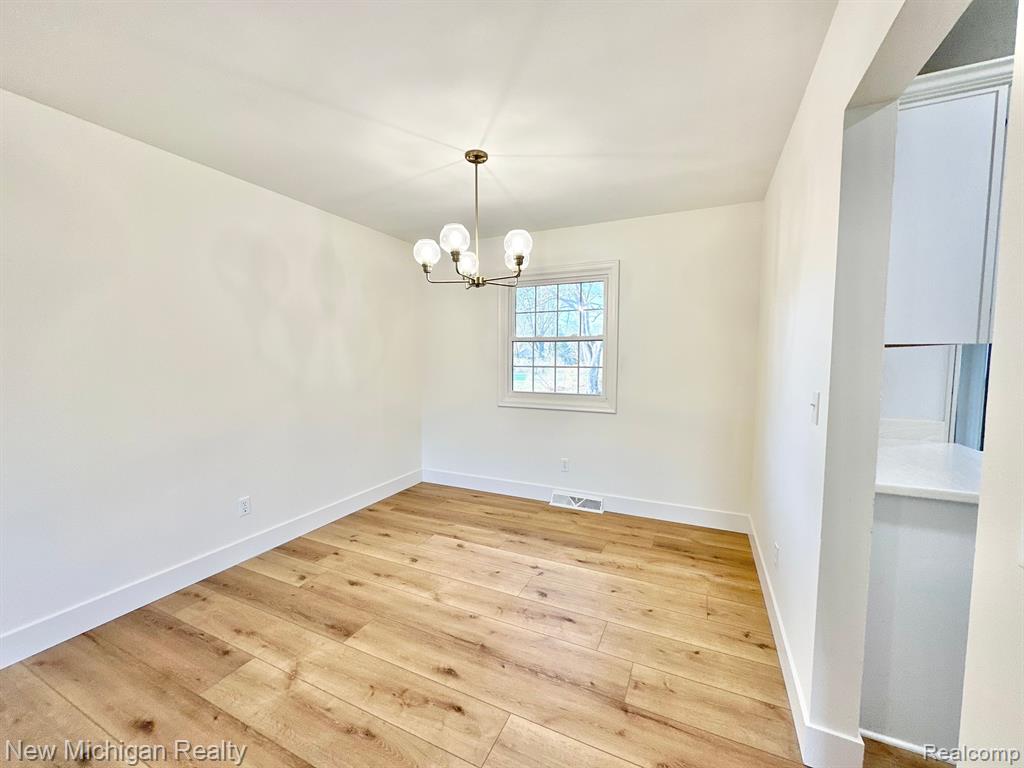 9080 SADDLE HORN Drive, Flushing, MI 48433 — Photo 10