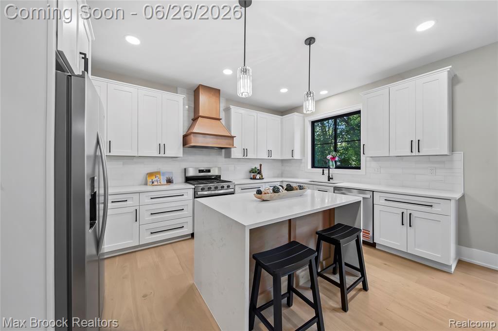 34575 Jefferson Avenue, Harrison Township, MI — Photo 9