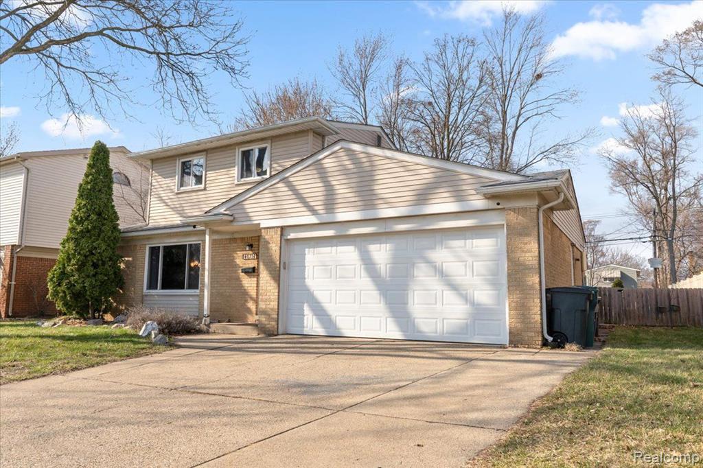 40734 PINETREE Drive, Plymouth, MI 48170 — Photo 2