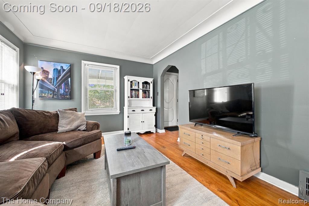 Photo 6