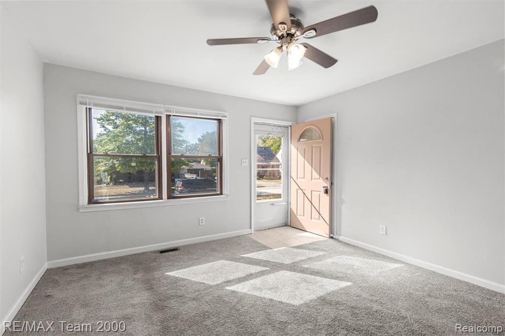 4973 Ziegler Street, Dearborn Heights, MI 48125 — Photo 8