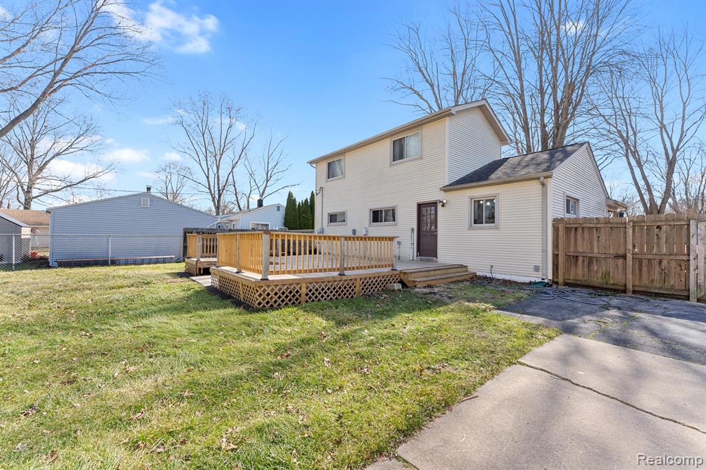45208 Paris Drive, Belleville, MI 48111 — Photo 26