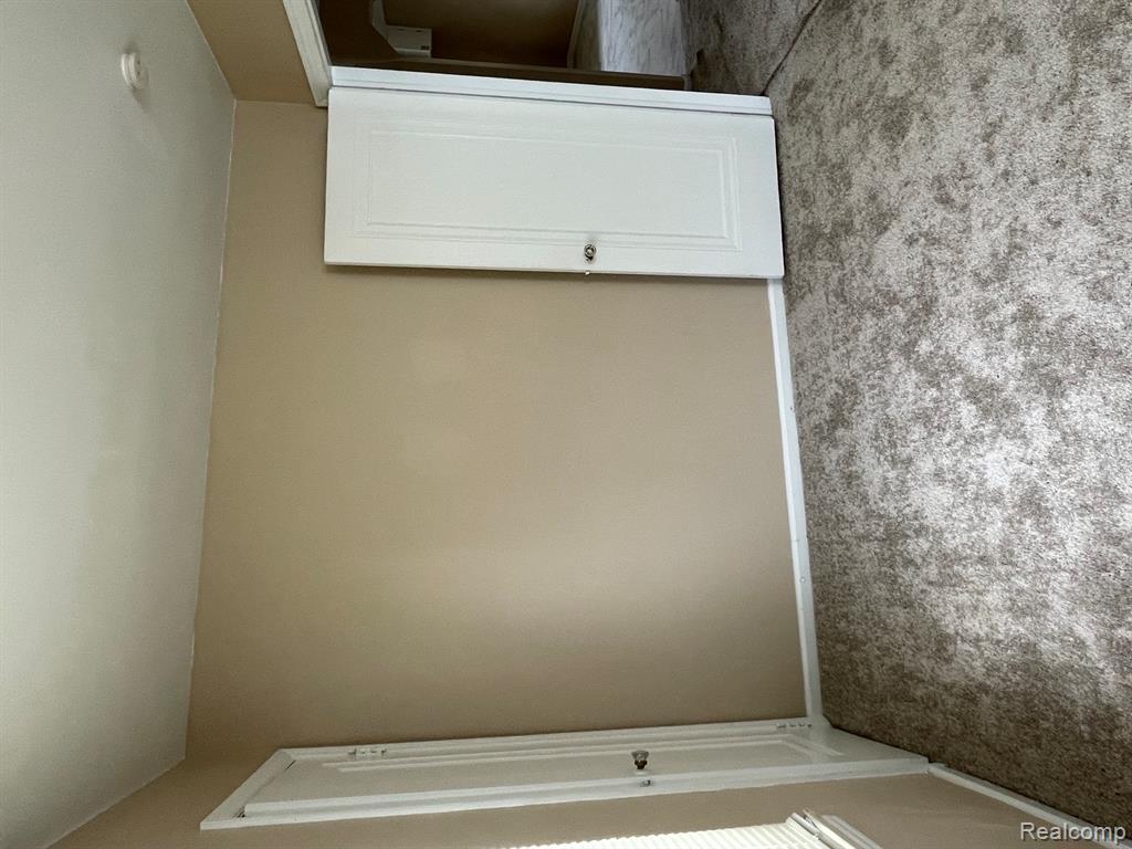 8203 Paige Avenue, Warren, MI 48089 — Photo 14