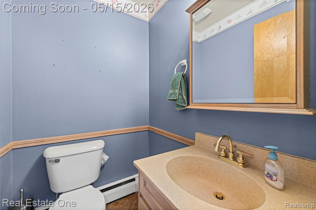 1348 N Charlesworth Street, Dearborn Heights, MI 48127 — Photo 16