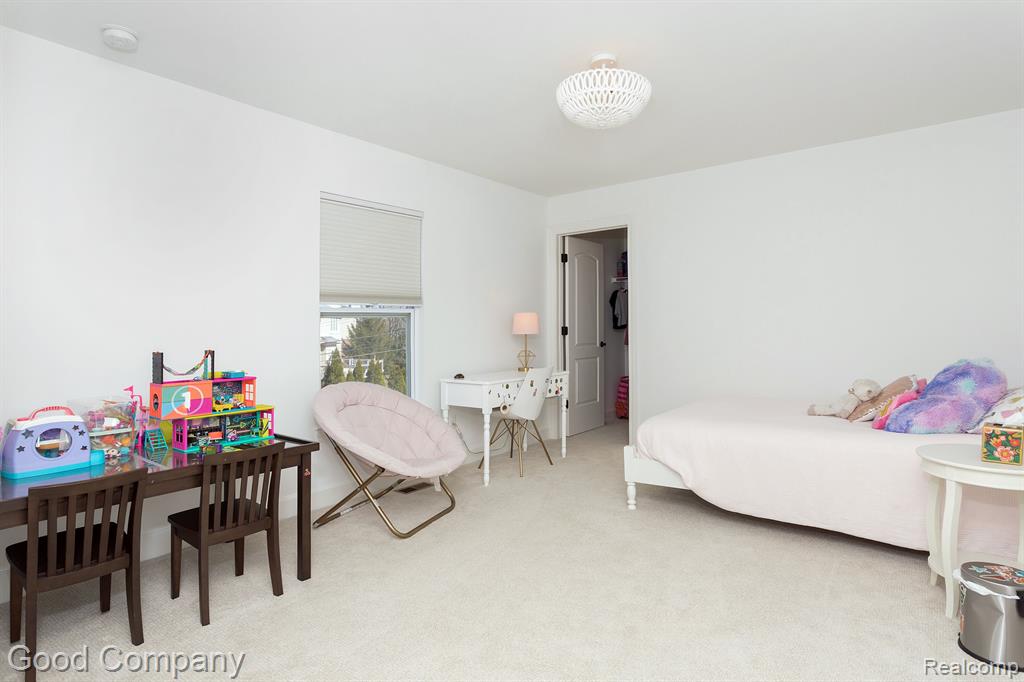707 GOLF Avenue, Royal Oak, MI 48073 — Photo 31