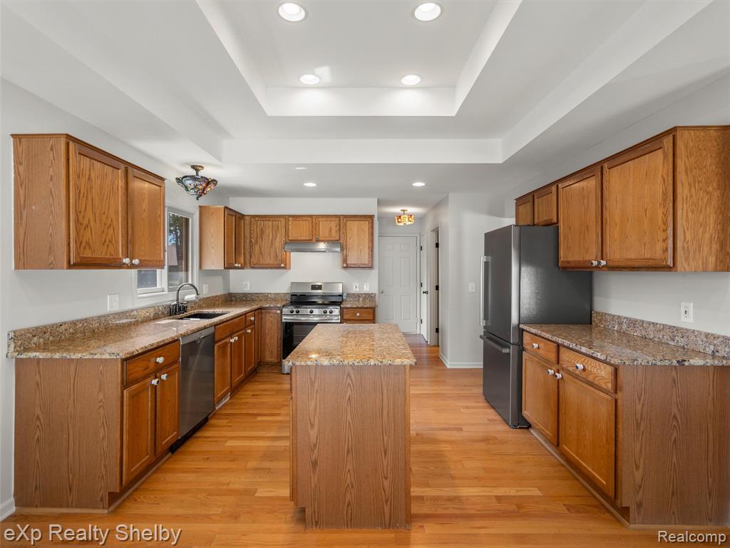 54256 Oconee Drive, Macomb, MI 48042 — Photo 14