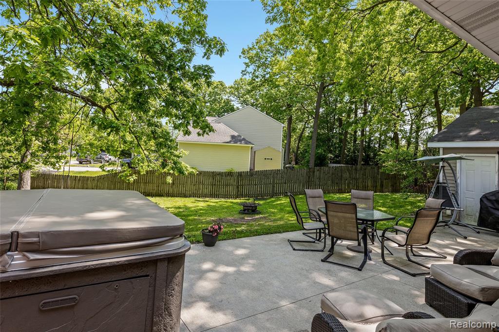 790 Hillcliff Drive, Waterford, MI 48328 — Photo 20