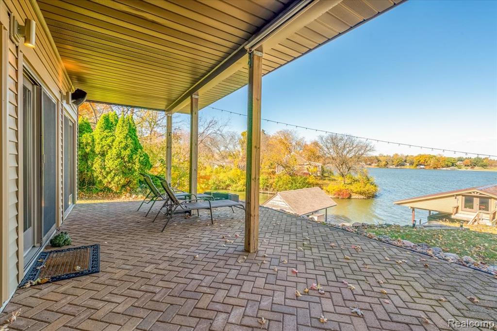 43160 E Huron River Drive, Belleville, MI 48111 — Photo 52