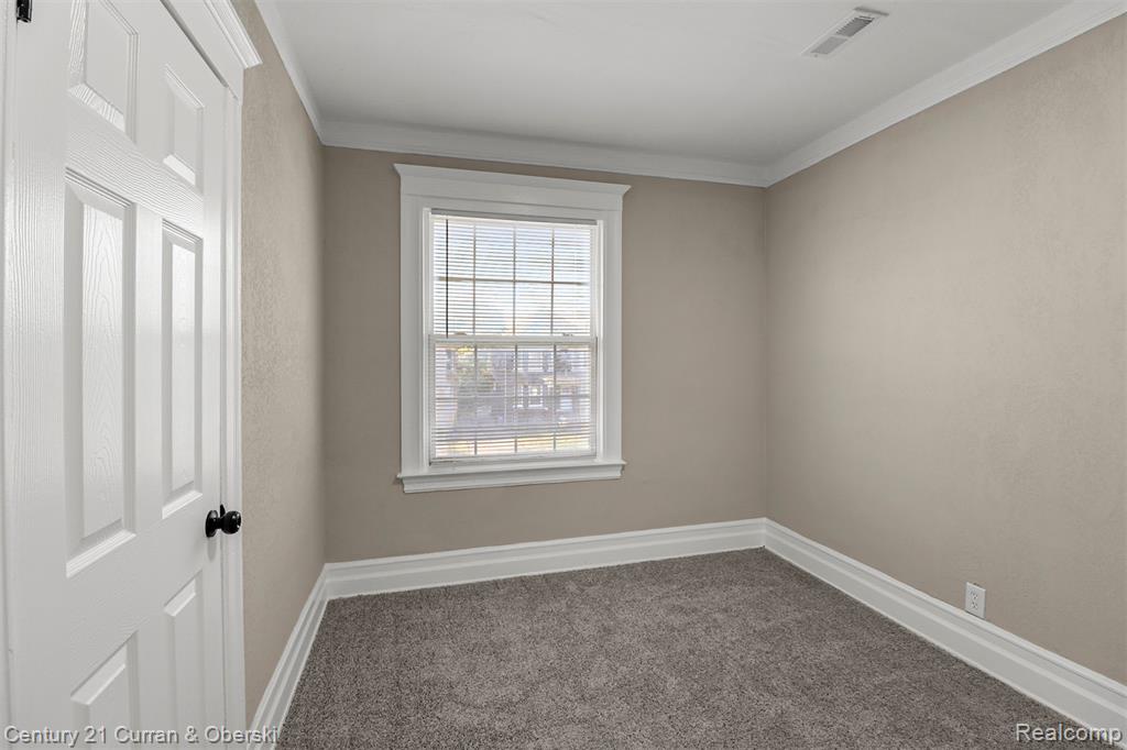 4385 Pacific Street, Detroit, MI 48204 — Photo 17