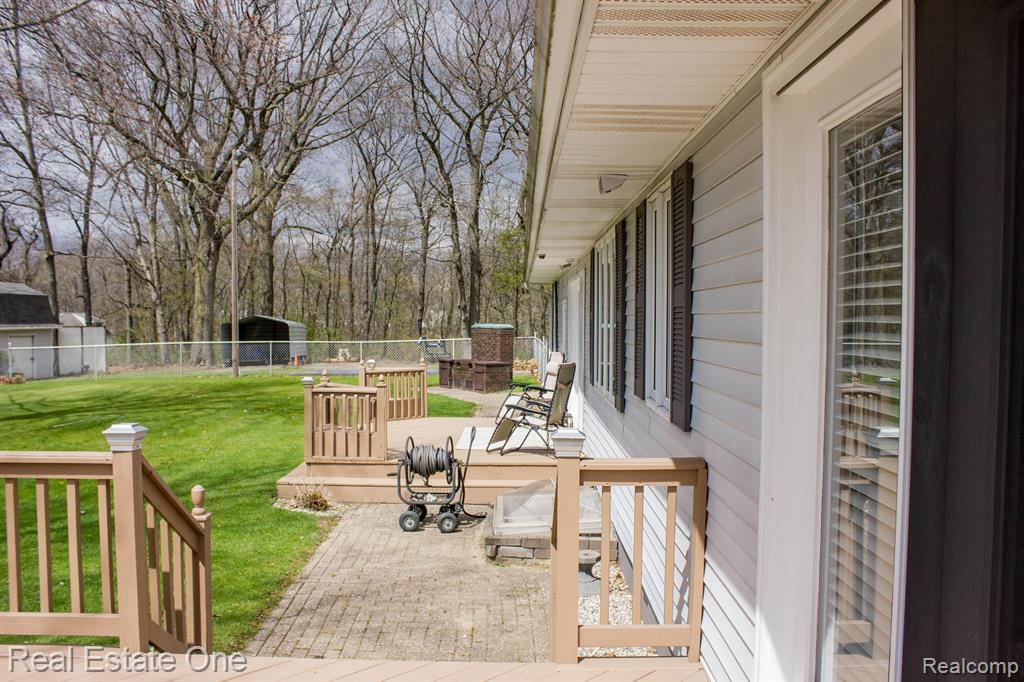 6711 KUTTSHILL Drive NE, Rockford, MI 49341 — Photo 5