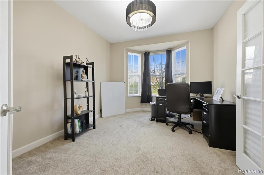 4930 E Stonegate Circle, Lake Orion, MI — Photo 17