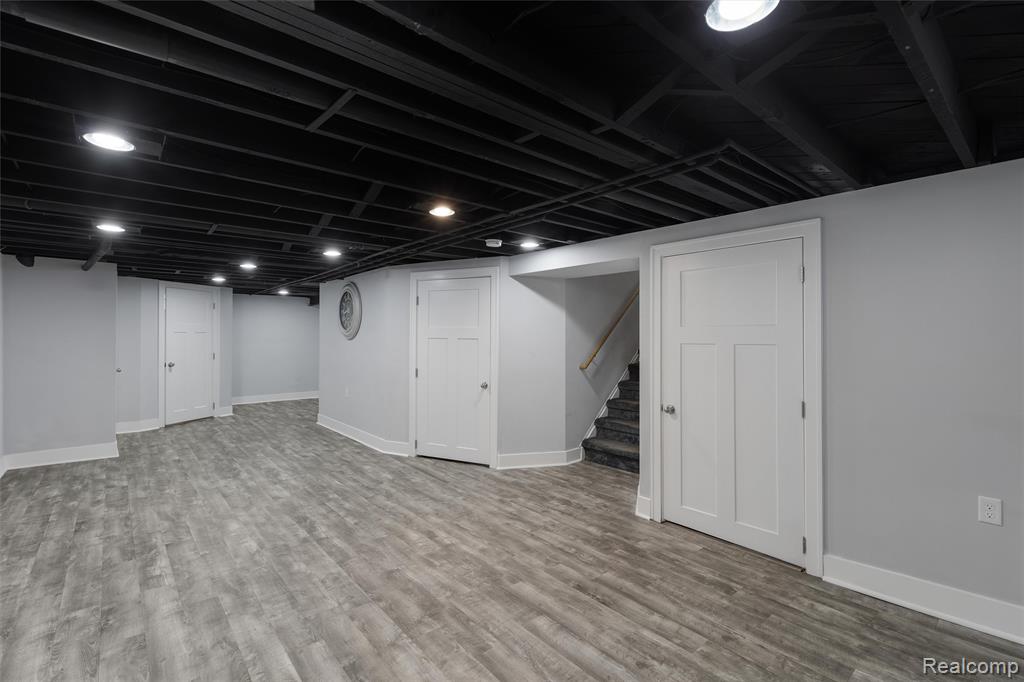 622 N Wilson Avenue, Royal Oak, MI 48067 — Photo 17