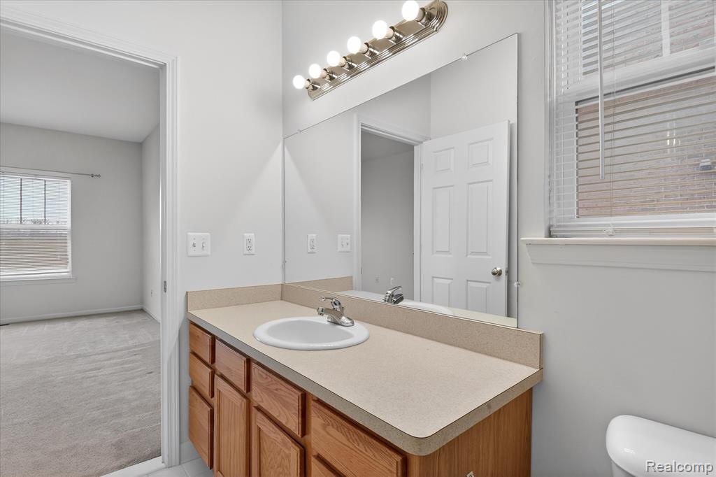 41602 Hamlet Lane, Novi, MI — Photo 23