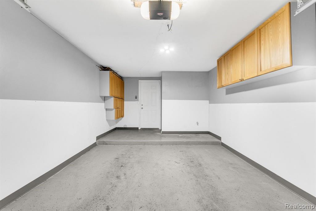 44843 Marigold Drive, Sterling Heights, MI 48314 — Photo 37