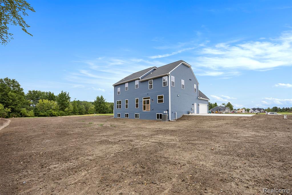 71705 Hidden River Drive, Armada, MI — Photo 38