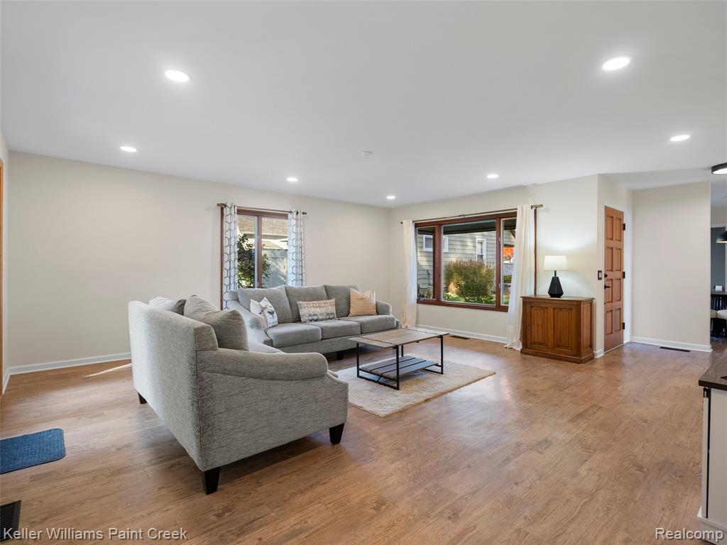 608 Parkdale Avenue, Rochester, MI 48307 — Photo 19