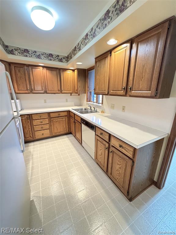 6060 Oak Creek Drive, Swartz Creek, MI 48473 — Photo 6