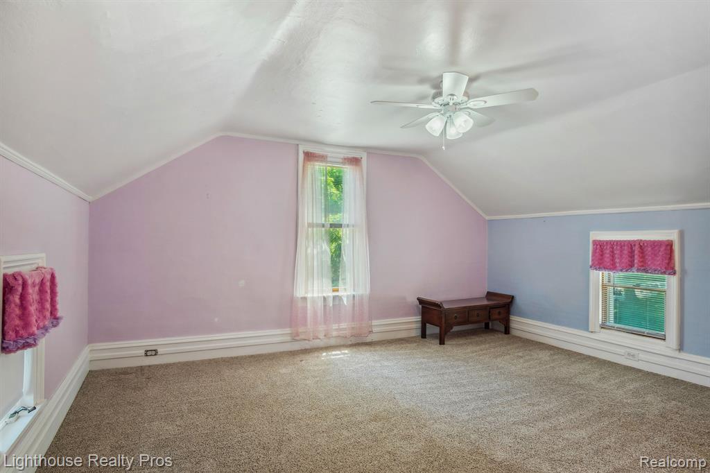67640 W 8 MILE Road, South Lyon, MI 48178 — Photo 28