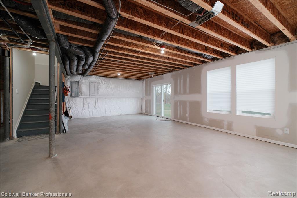 4813 Marquette Drive, Milford, MI 48381 — Photo 35