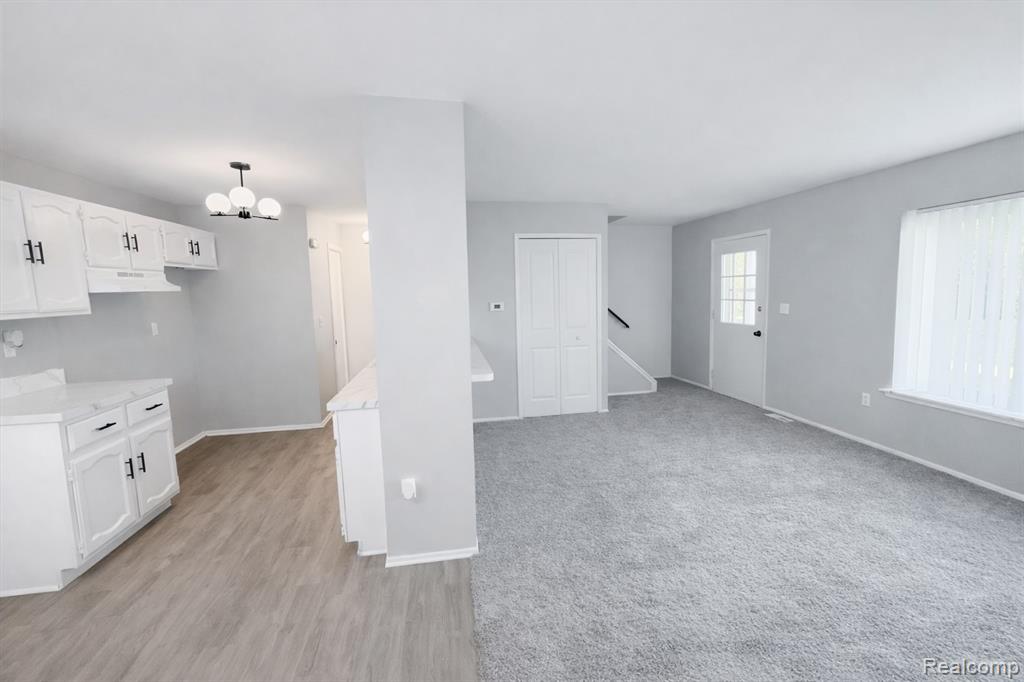 8315 Camelot Court, Mount Morris, MI 48458 — Photo 11