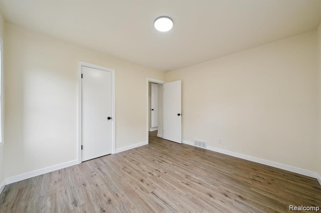15876 Burt Road, Detroit, MI 48223 — Photo 24