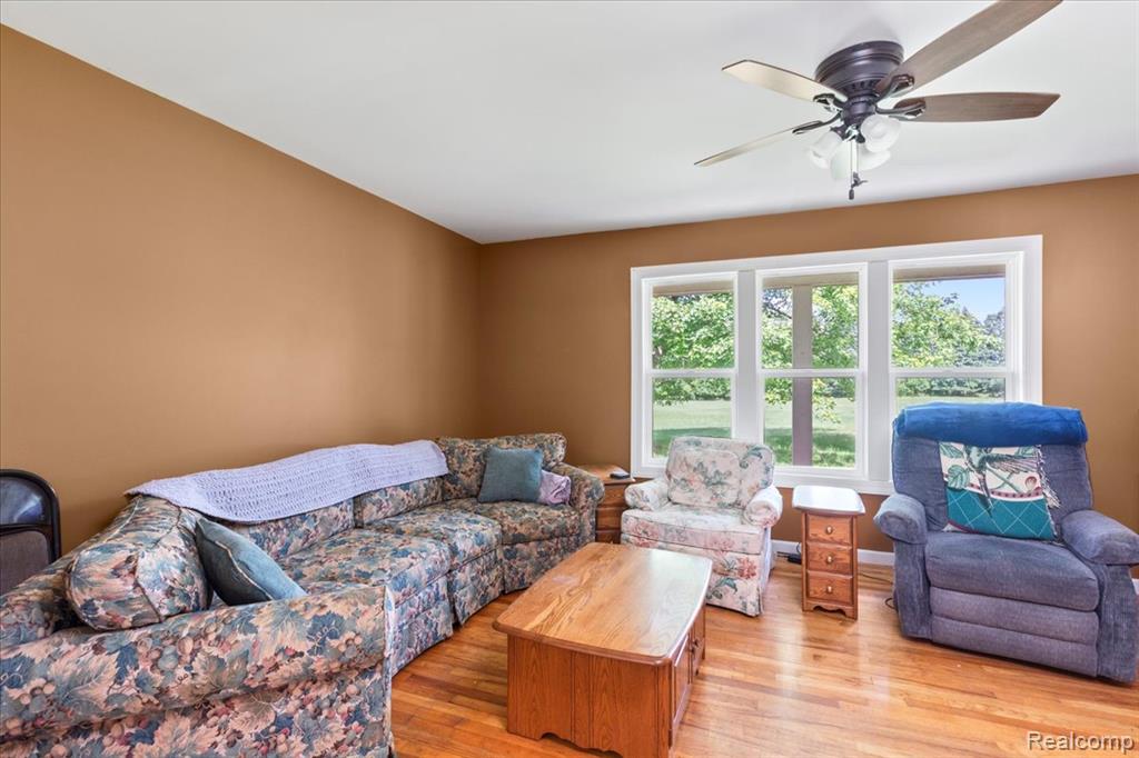 5848 Honert Road, Ortonville, MI 48462 — Photo 14