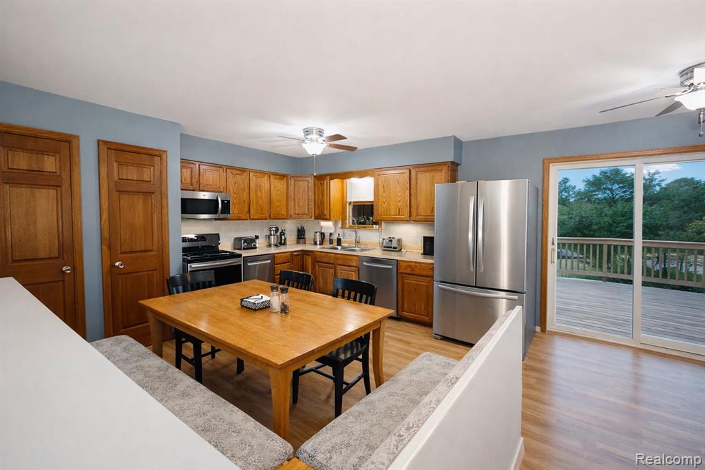7791 Lavon Drive, Clarkston, MI 48348 — Photo 18