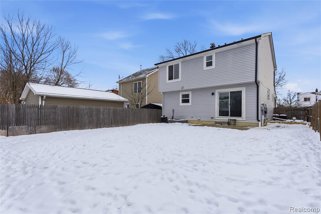 507 E Muir Avenue, Hazel Park, MI 48030 — Photo 32