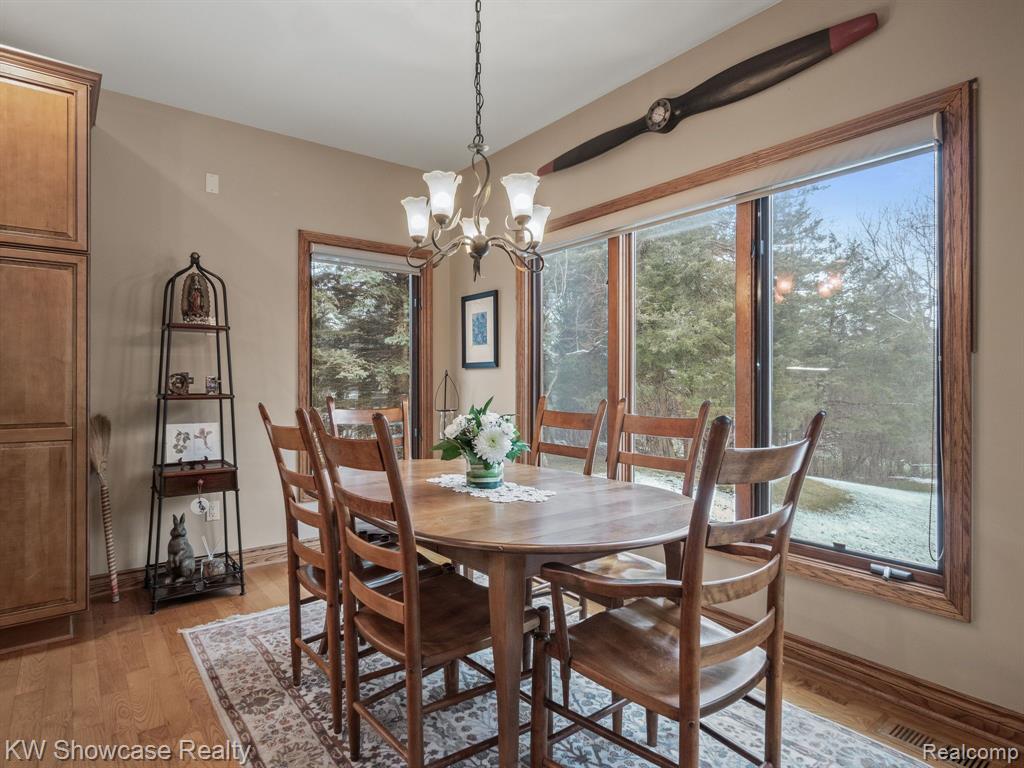 940 Dacea Court, White Lake, MI — Photo 15