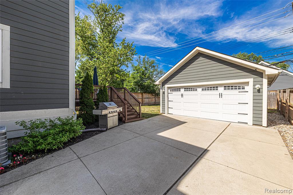 818 Mohawk Avenue, Royal Oak, MI 48067 — Photo 7