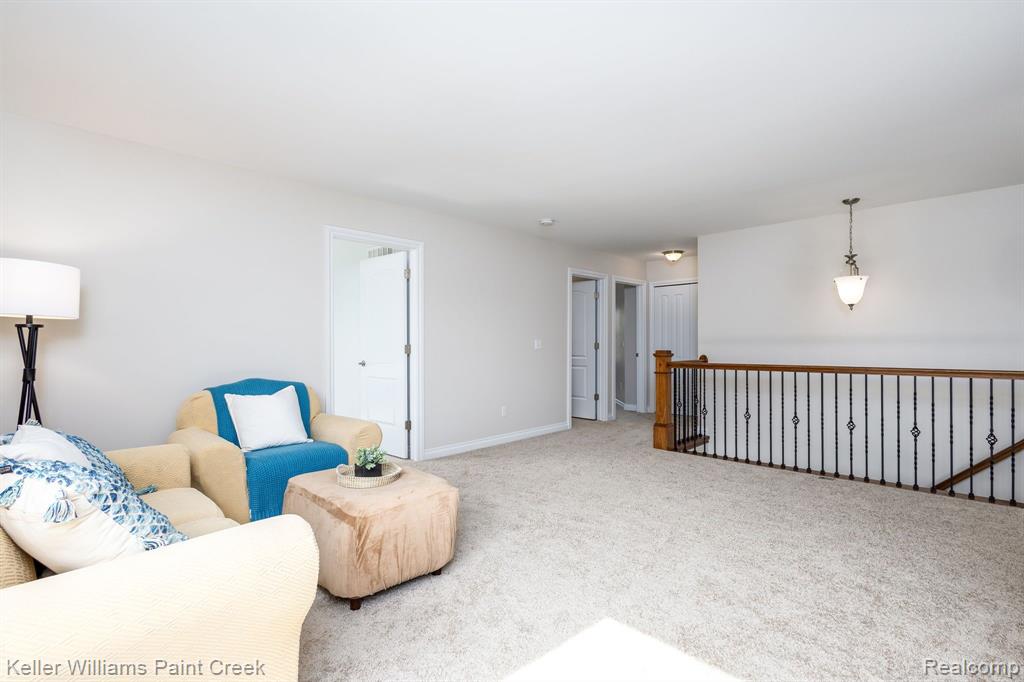 894 Wynstone Circle N, Oakland, MI — Photo 32