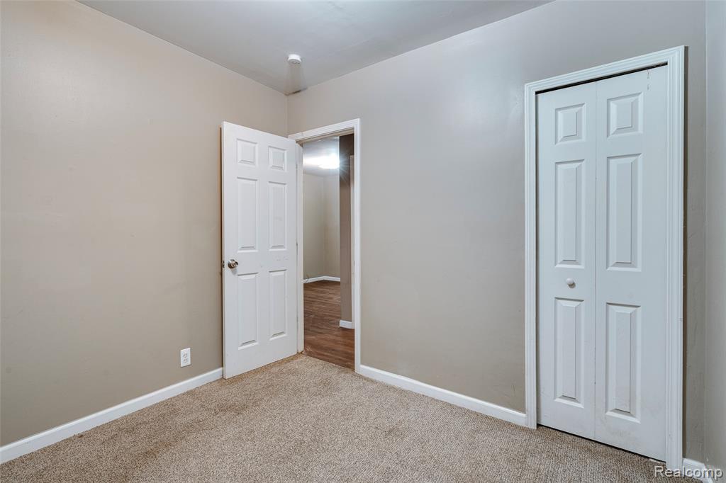 15477 WINSTON, Redford, MI 48239 — Photo 16