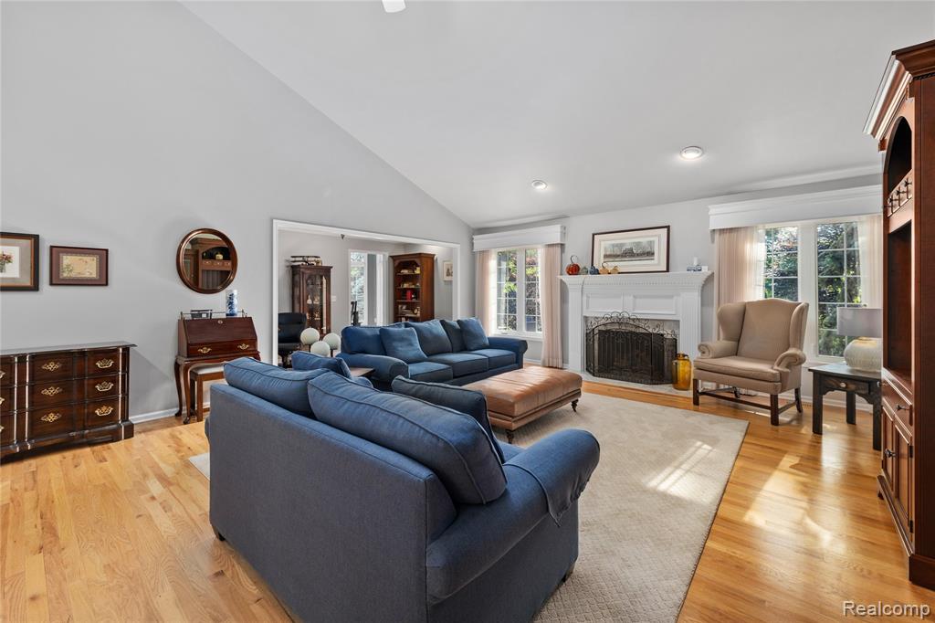 225 Redwood Lane, Leonard, MI 48367 — Photo 19