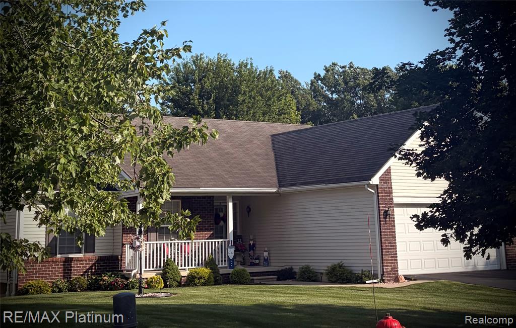 707 Glenlivet Street, Howell, MI 48843 — Photo 2
