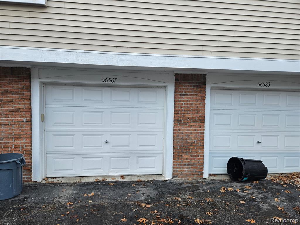 56567 Scotland Boulevard, Utica, MI 48316 — Photo 3