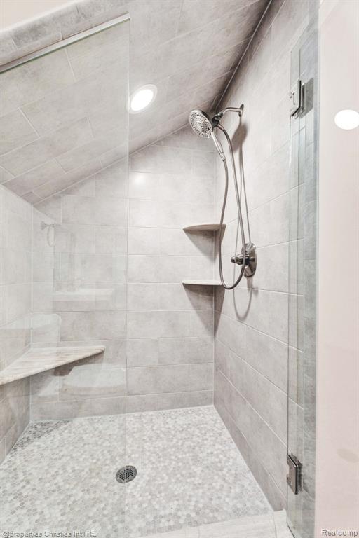 708 S Minerva Avenue, Royal Oak, MI 48067 — Photo 48