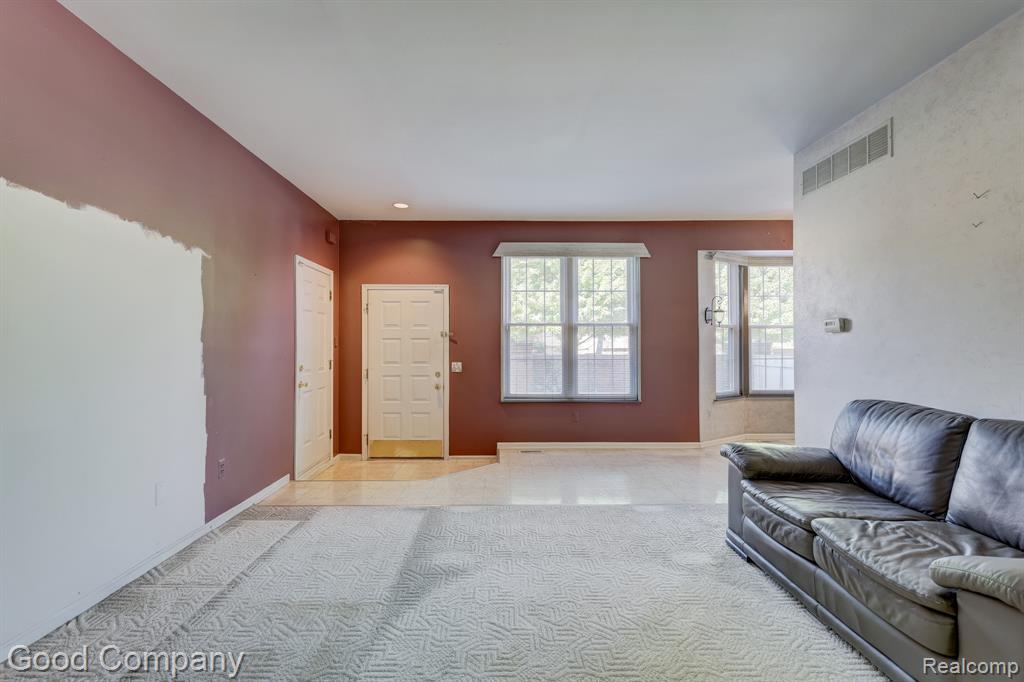 7354 Birkshire, West Bloomfield, MI — Photo 5