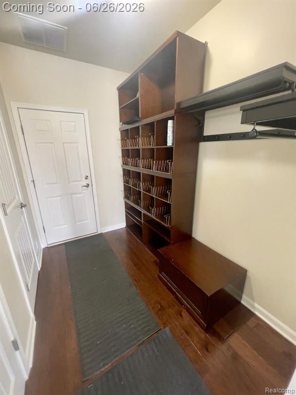 49744 HARTWICK Drive, Novi, MI — Photo 12