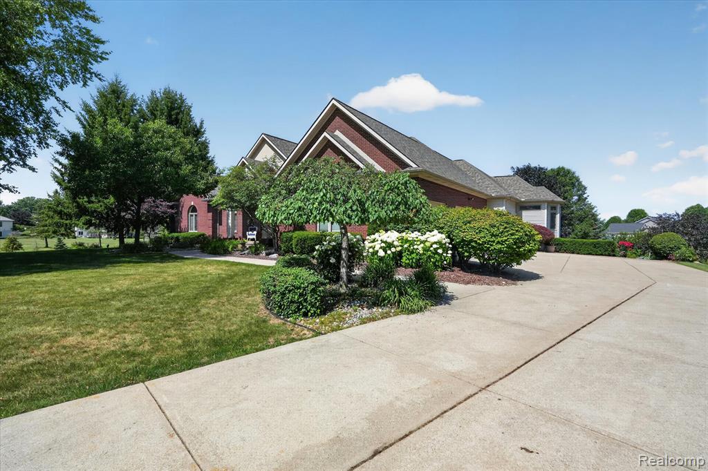 2212 Lily Court, Davison, MI 48423 — Photo 3