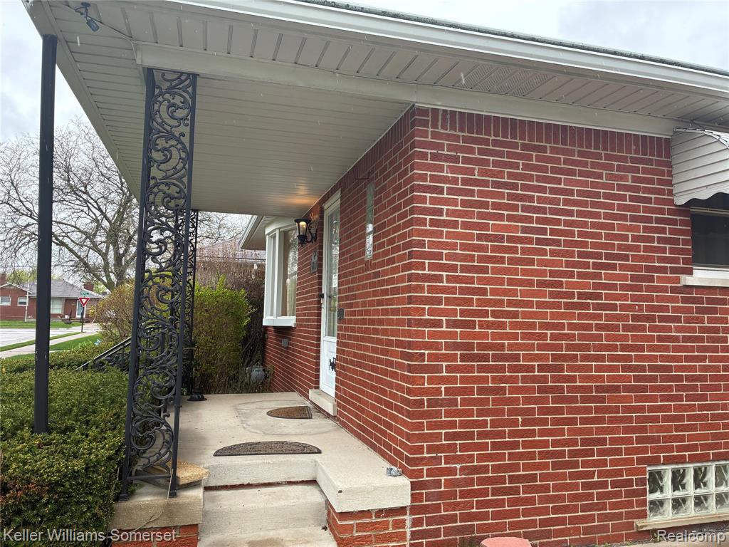 18031 Mott Avenue, Eastpointe, MI 48021 — Photo 6