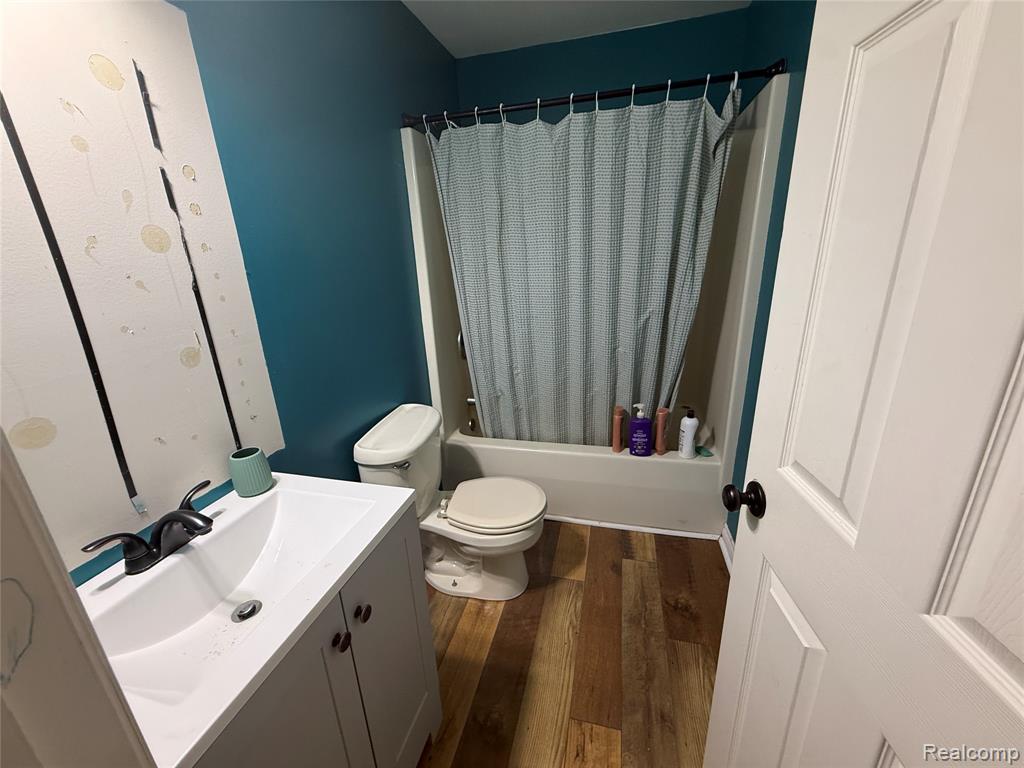 2097 Whispering Waters Pass, Flushing, MI 48433 — Photo 5