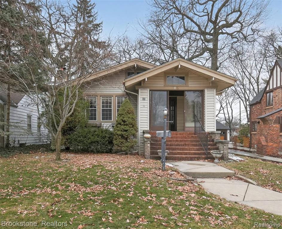 86 OAKDALE Boulevard, Pleasant Ridge, MI — front exterior