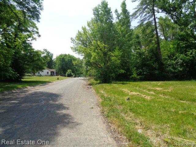 14605 DACOSTA Street, Detroit, MI 48223 — Photo 11