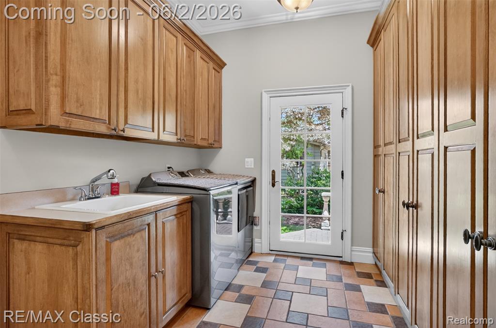 2360 Private Drive, Waterford, MI 48329 — Photo 33