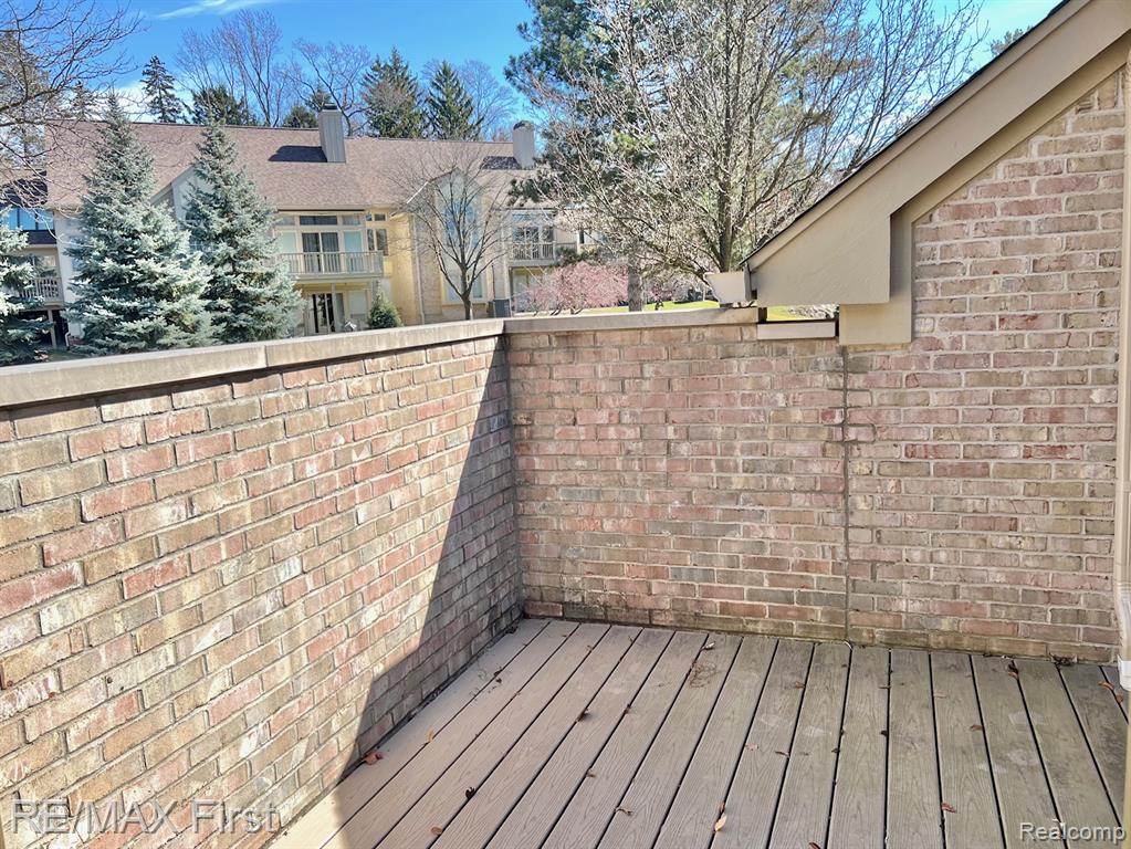 2483 Hickory Glen Drive, 3, Bloomfield Hills, MI 48304 — Photo 4