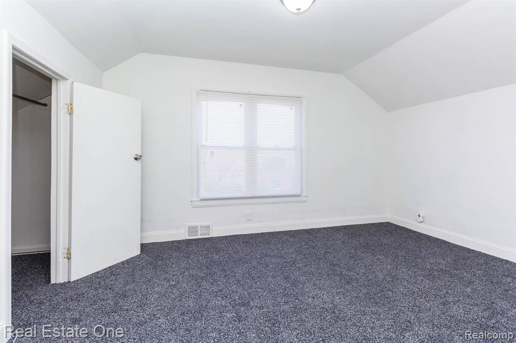 18666 Carrie Street, Detroit, MI 48234 — Photo 23