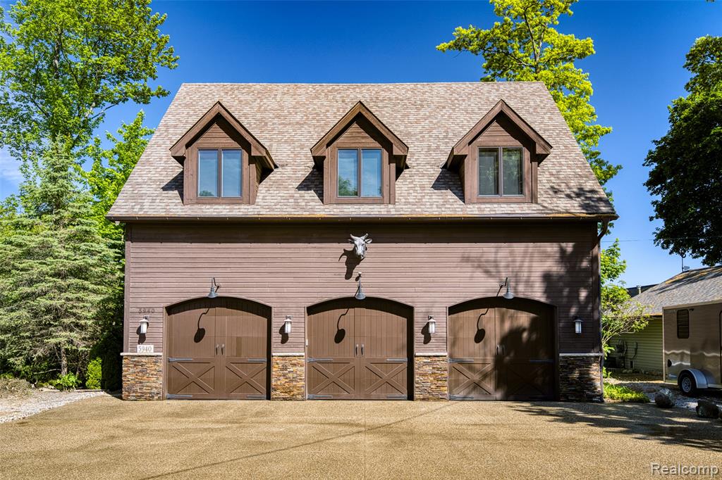 5940 Silver Birch Road, Ortonville, MI 48462 — Photo 27
