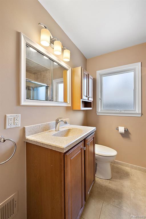 4126 BERKSHIRE Road, Royal Oak, MI 48073 — Photo 18